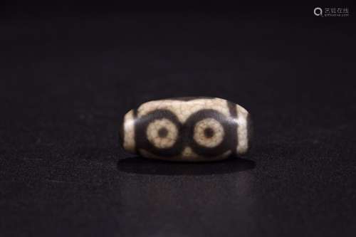 bead eye daySize: 3.5 cm long 1.5 cm in diameter 15 gThree e...