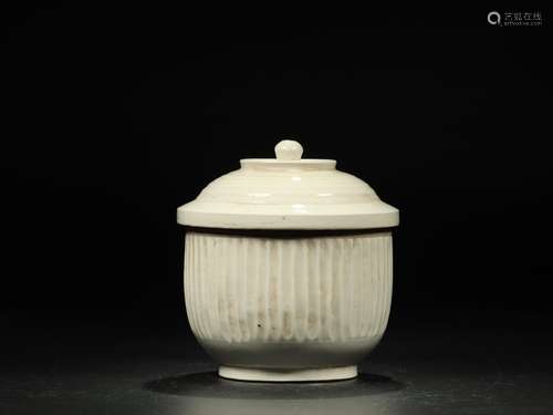 : kiln chrysanthemum petals cover tankSize: 16.4 cm diameter...