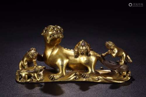 : copper and gold are the lion paperweight lessLong and 16.5...