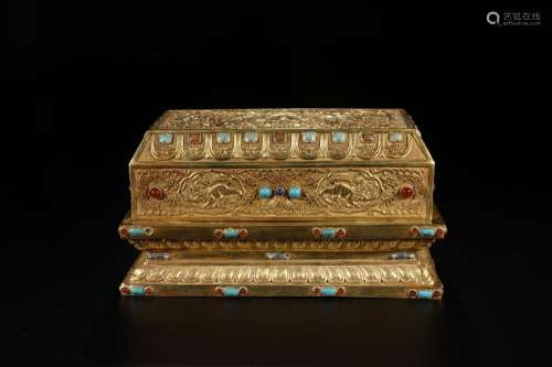 : copper and gold treasure box, hammer Die scriptures a roll...