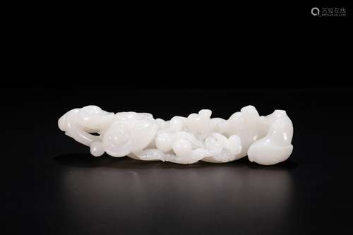 Furnishing articles, hotan white jade engraved look ganoderm...