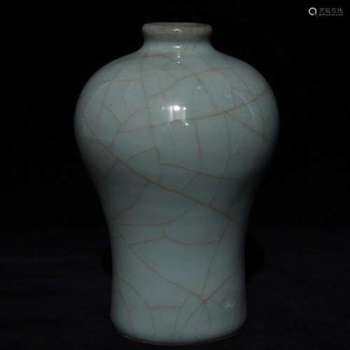 Official porcelain bottleSize 16 x10