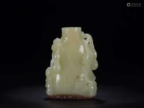 : hetian jade gourd snuff bottlesSize: 5.5 cm long, 2.8 cm w...