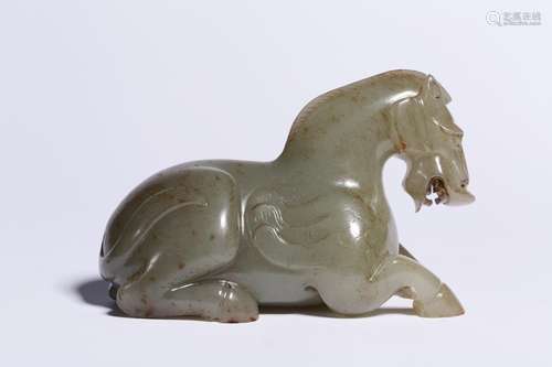 A lie: hetian jade horse274 grams of 6.3 CM long and 10.1 CM...