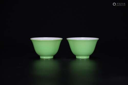 : apple green glaze cup a pair, the article, shape neat TaiZ...