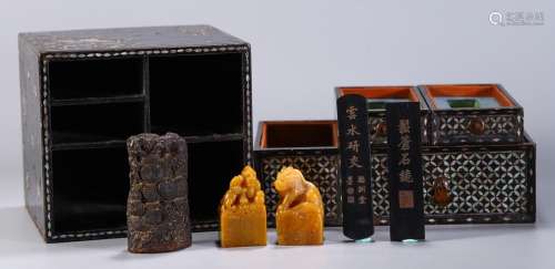 Much treasure boxSize, 14.1 cm long 13.5 cm high 12.6 cm wid...