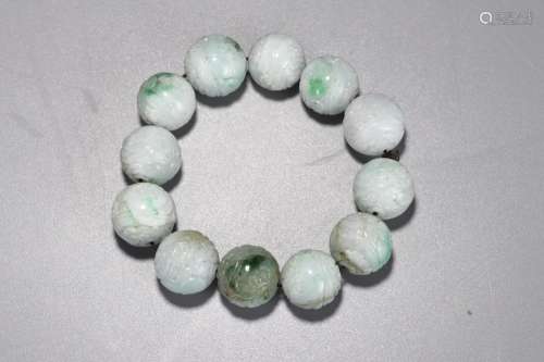 : jade ruyi hand string1/8 cm in diameter, weighs 127 gd str...