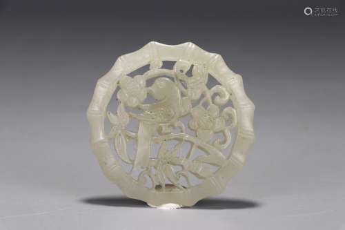 : hetian jade grain pendant engraved look and flowers and bi...