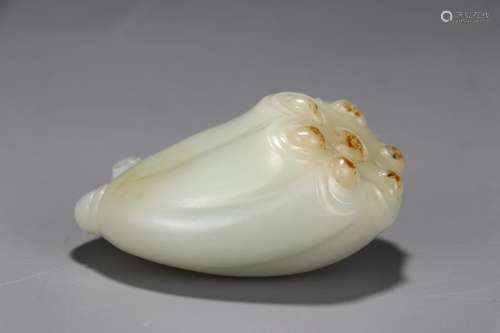 : hetian jade lotus pieces in hand with the skin6 cm long, 3...