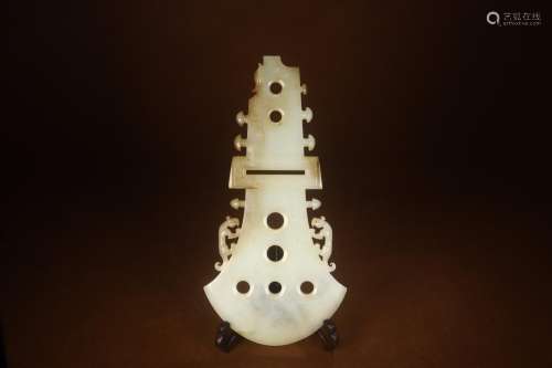 Dragon hand in hotan white jade palace have madeSize: 13.5 x...