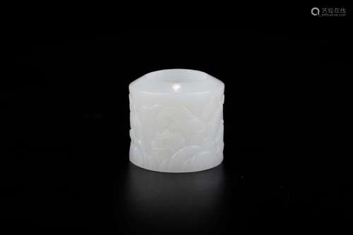 BanZhi, hotan jade landscape scenerySize: 2.4 cm inner diame...