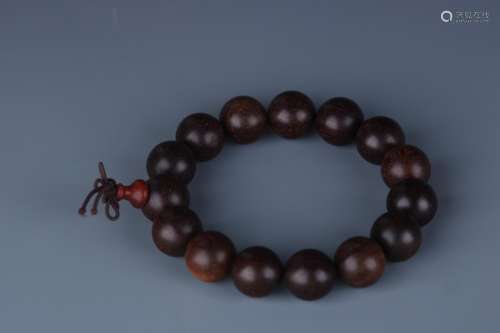 , lobular rosewood hand round bead stringBead diameter 1.5 c...