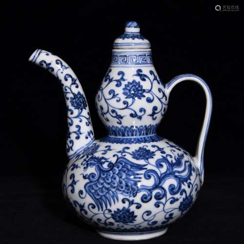 18 x16, blue and white grain gourd pot