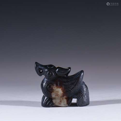 Ancient jade zoomorphic animal carvingsSpecification: 4.1 cm...