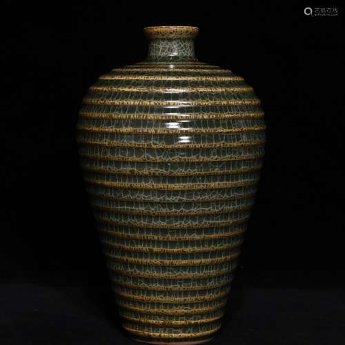 Xikou kiln bowstring grain mei bottles 22 x13