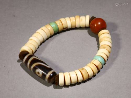 Day, agate beads hand stringSpecification: long and 3.2 cm w...