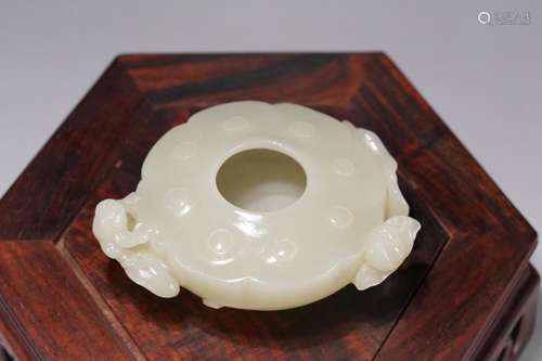 : hetian jade fertility lotus water washingLong: 8 cm. Width...