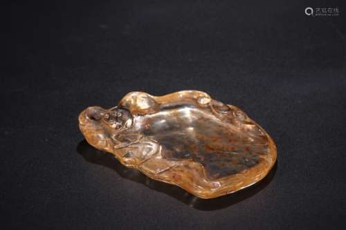 The crystal squirrel lickingSize 2.1 cm wide and 9.8 x 7.1 c...