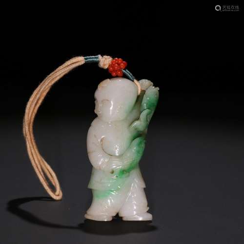 Jade, old lad goldfish carvings.Specification: 6 cm high 2.8...