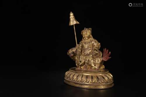 gold treasure pop like a statueSize 22 cm high 21.4 cm wide9...