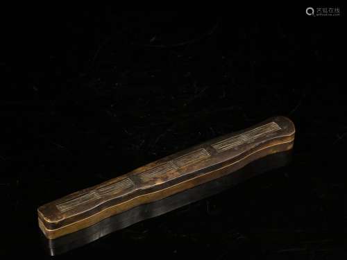 .Refined copper casting piano fragrance boxSize: 1.8 cm high...