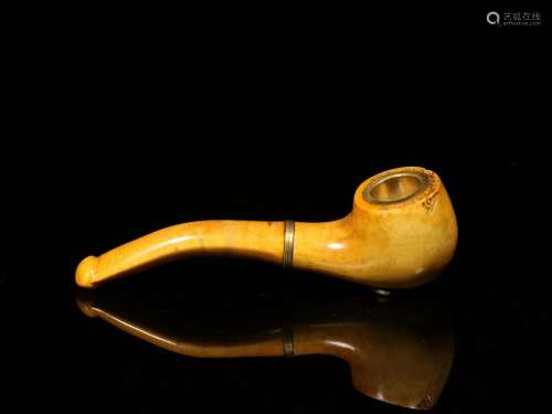 Xy hand-made element face a pipeSize: 12.9 cm long, 3.1 cm w...