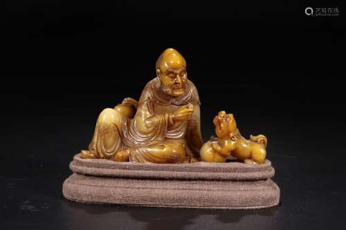W number 4249: shou tian play lion statueLong and 14.7 cm wi...