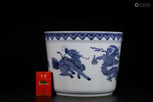 WenXiangLu blue and white dragonSize 24 cm diameter of 30 cm...
