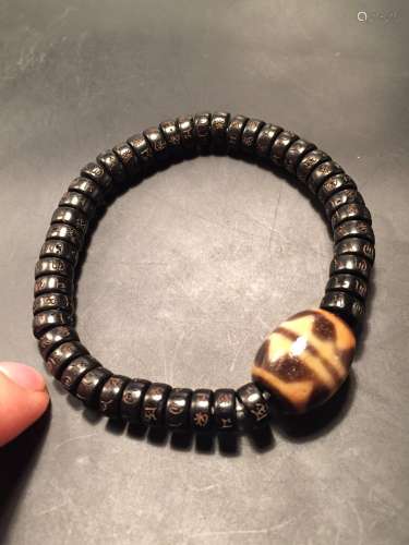 Canine teeth dallow bead bracelet dayExorcism beads, canine ...