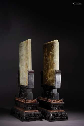 QIN DYNASTY, A PAIR OF GREEN AND WHITE JADE CARVING SCREENS