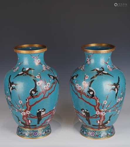 QIN DYNASTY, CLOISONNÉ ENAMEL, PAIR OF VASES