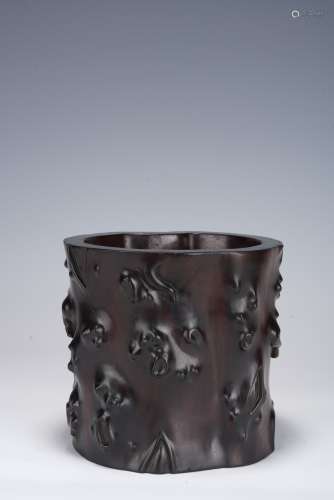 QIN DYNASTY, A RED SANDALWOOD BRUSH HOLDER