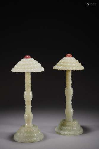 QIN DYNASTY, WHITE JADE INLAY, A PAIR OF HAT STANDS