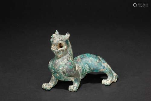 WARRING STATES PERIOD, BRONZE PIXIU