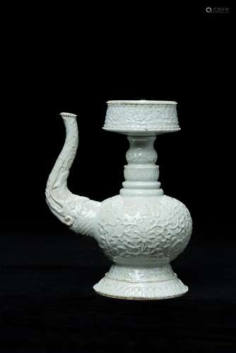 A WHITE-GLAZED 'EIGHT TREASURES' KETTLE IN QIN DYNASTY, MARK...