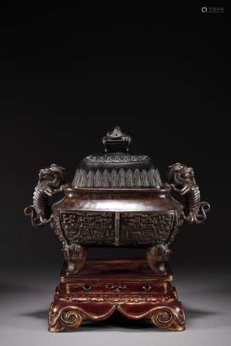 A CHINESE AGARWOOD CHENGXIANGMU CENSER WITH ZITAN COVER