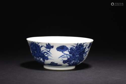 QIN DYNASTYBLUE AND WHITE, LOTUS PATTERN, BOWL