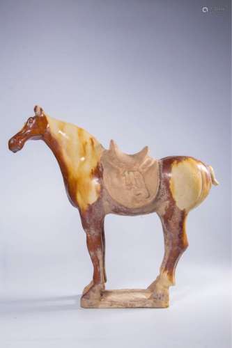Tang three-color horse size: 30 cm long 30 cm highThe treasu...