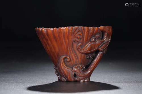 : betweenand earlyhorn carving chrysanthemum cupSize: 5.5 x ...