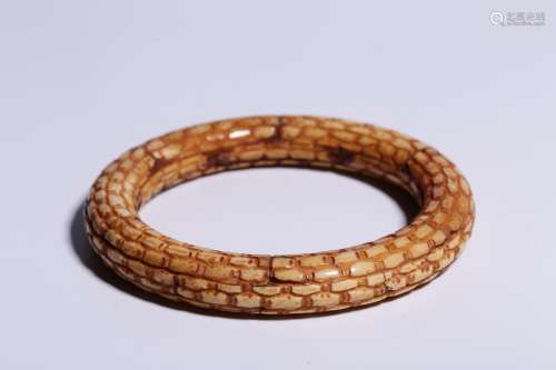 , LJ bone carving braceletArticle 8 cm thick diameter 1.2 CM...