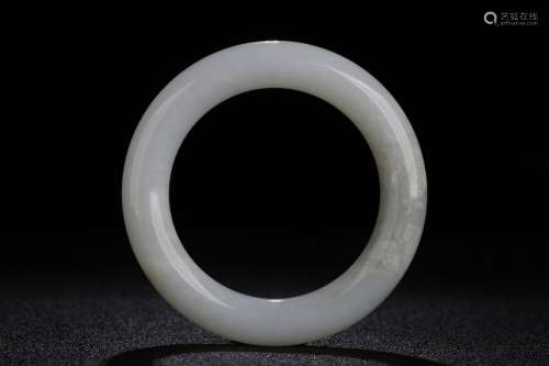 : hetian jade bracelet, tooArticle 8.2 CM in diameter coarse...
