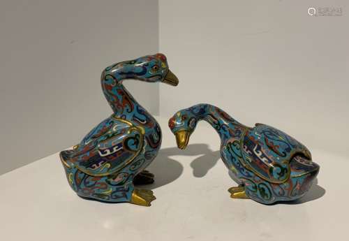 Copper padding cloisonne enamel goose shape cover box (a pai...