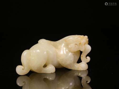 Hetian jade is hand-carved benevolent furnishing articlesSiz...