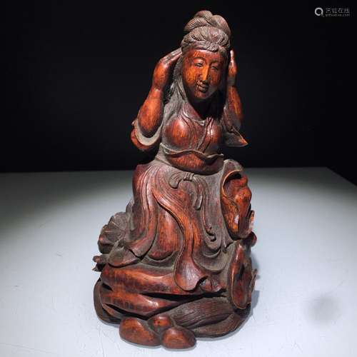 Old bamboo root carving:Take the bamboo as the material, do ...