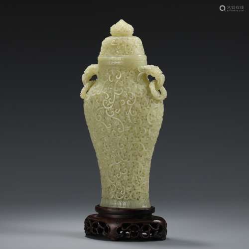 The jade, jade flower grain to hollow out bottlesSize, high ...