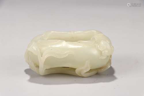 Wash: hetian jade lotus pond boring8 cm wide and 5.5 cm high...