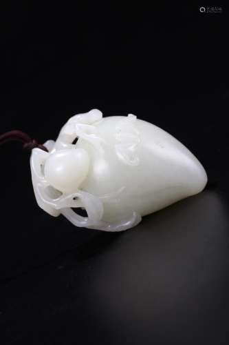 A: hetian jade live press of the handLong and 7.4 cm wide an...