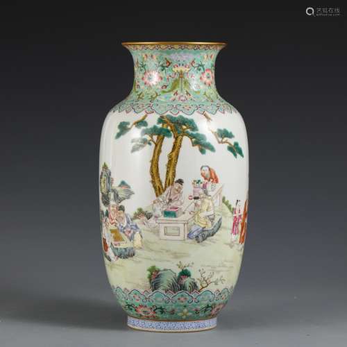 Bottle, pastel character storySize, high 32 diameter of 14.8...