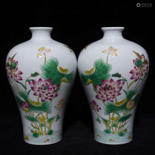 Grain mei bottles of a pair of colored enamel painting of fl...