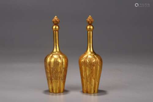 : copper and gold phoenix grain the flaskDiameter of 4.3 cm,...